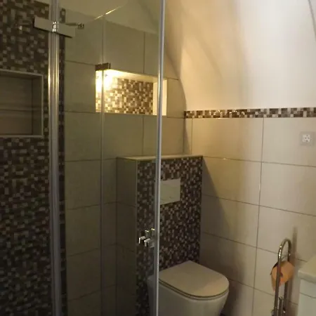 Korvin Apartman Daire *